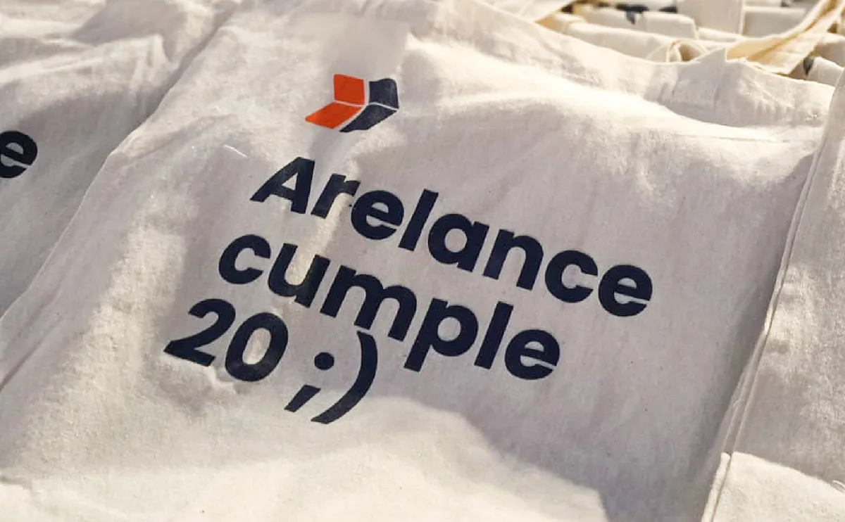 Dos Décadas de Transformación Tech: Celebrando 20 Años de Arelance